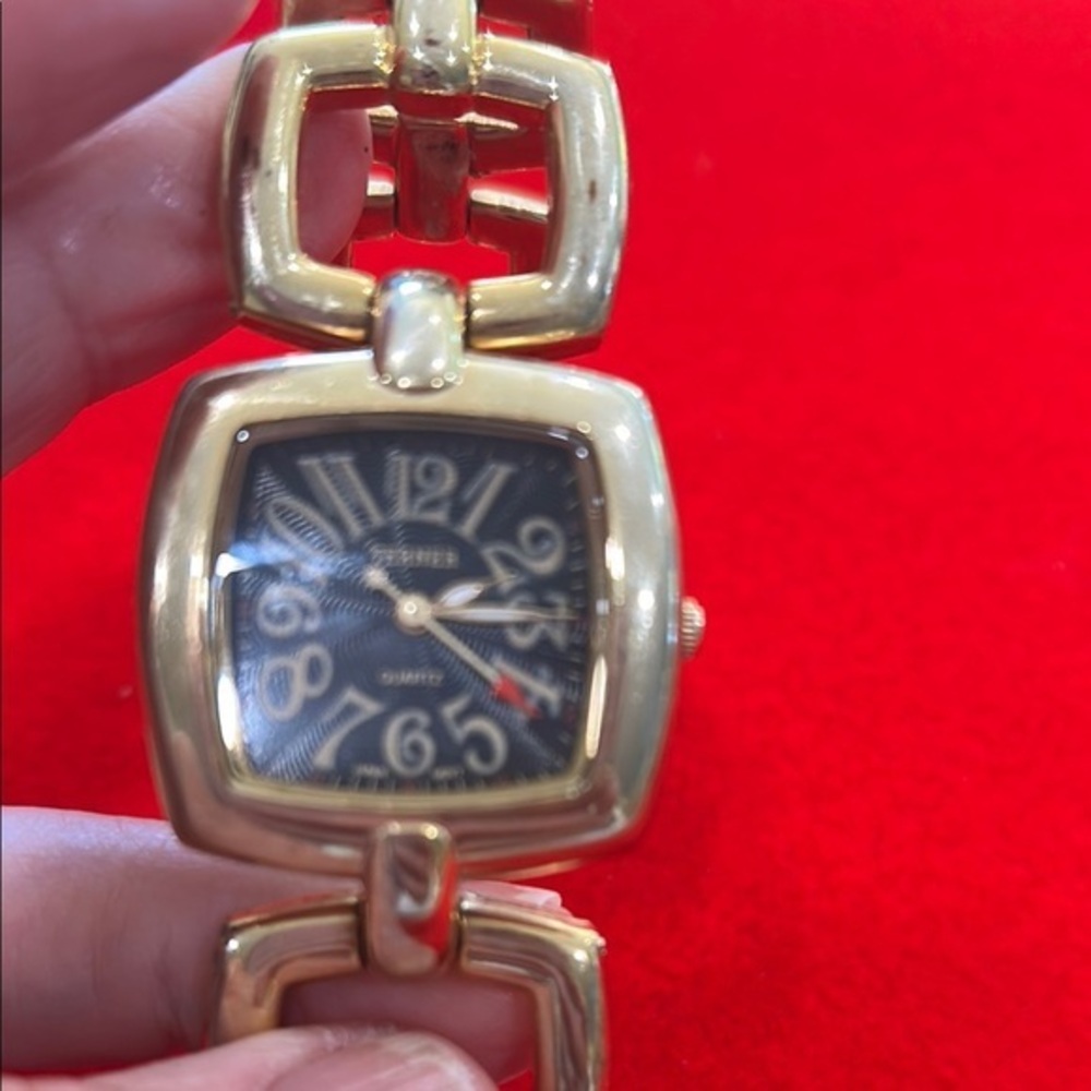 Bijoux Terner Gold Chain Watch